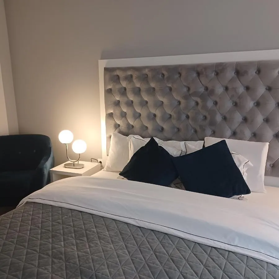 Tara Deluxe Apartment ヴァルナ